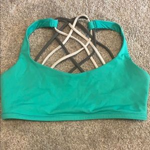 Like new Lululemon Yoga sports bra size 6